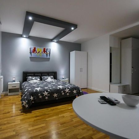 Manirosi 3 Apartman Суботица Екстериор снимка